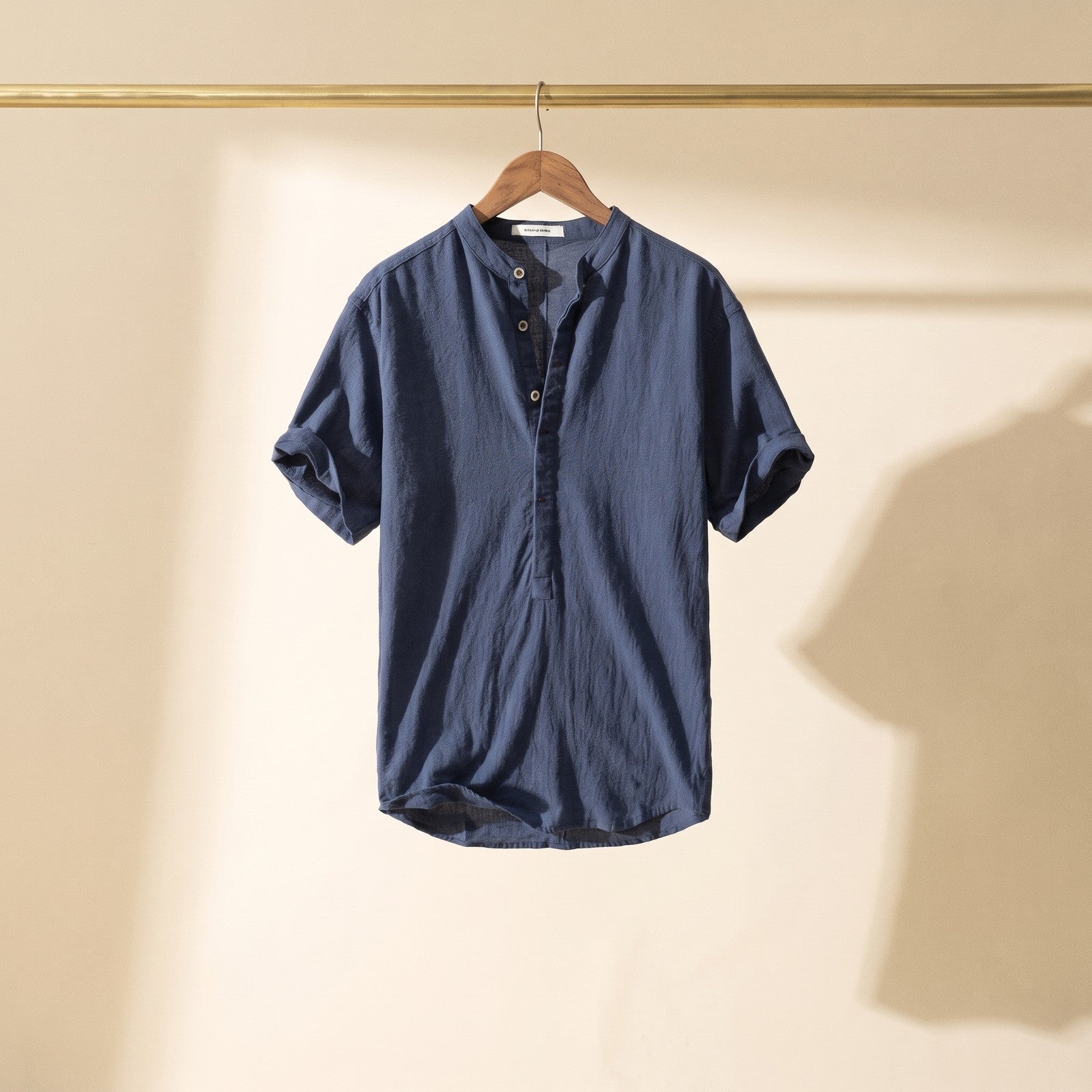 Clovrio — Men's Tops & Shirts collection
