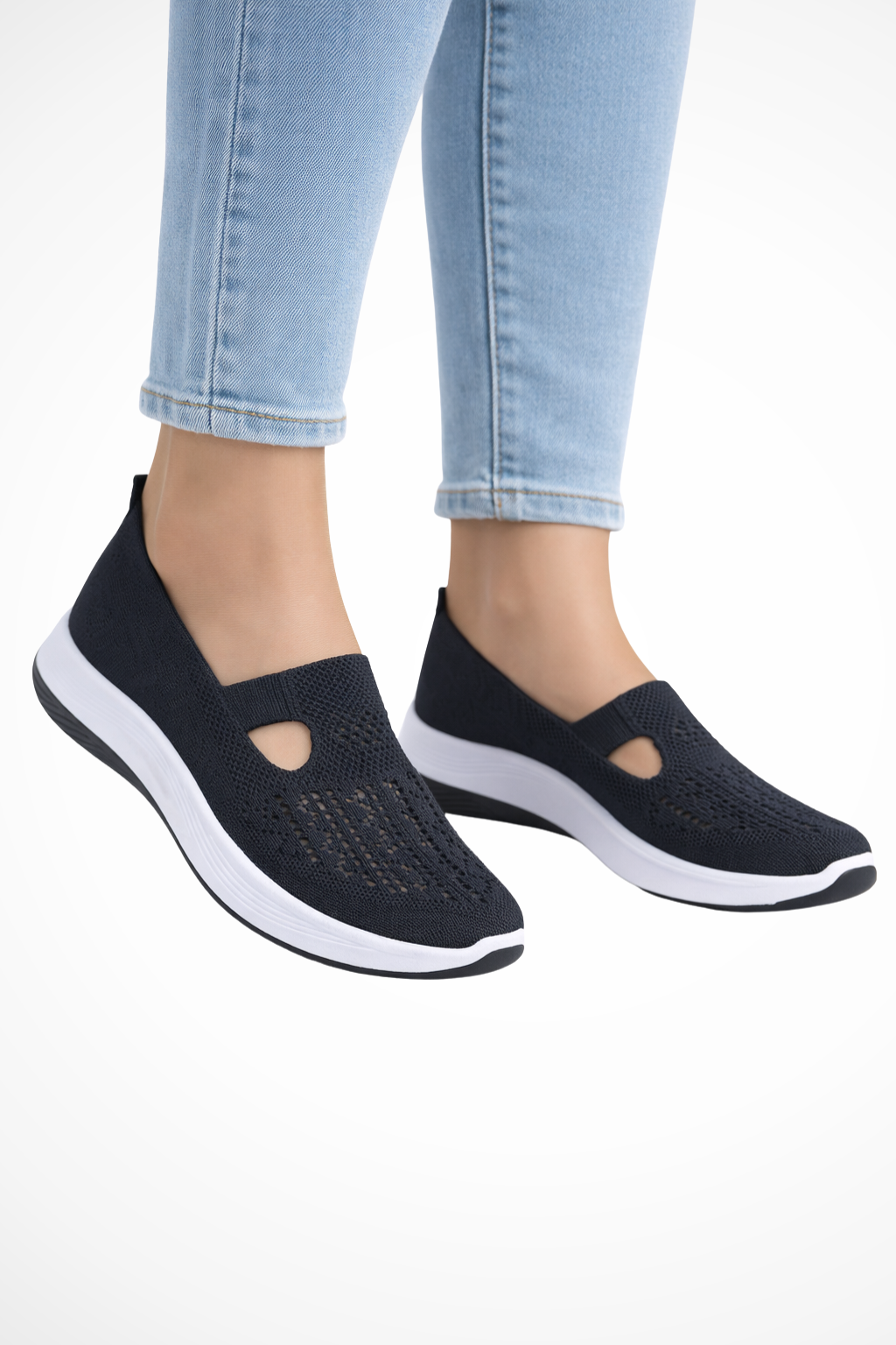 Siopie Women's Slip On Casual Trainers in Black