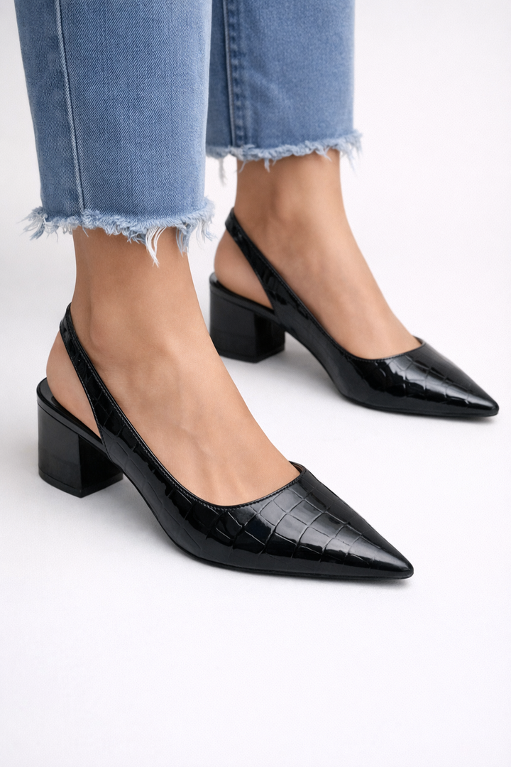 Siopie Women's Pointed Toe Slingback Low Heels in Black