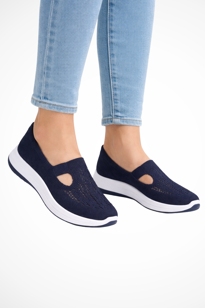 Womens Casual Slip-On Trainers Canvas Comfortable Fit - Clovrio