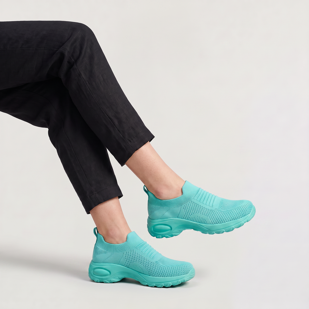 Women's Casual Knit Slip-On Walking Trainers