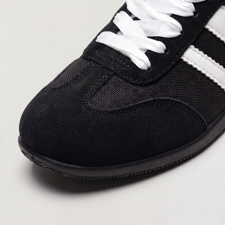 Women's Lightweight Lace-Up Casual Leather Trainers