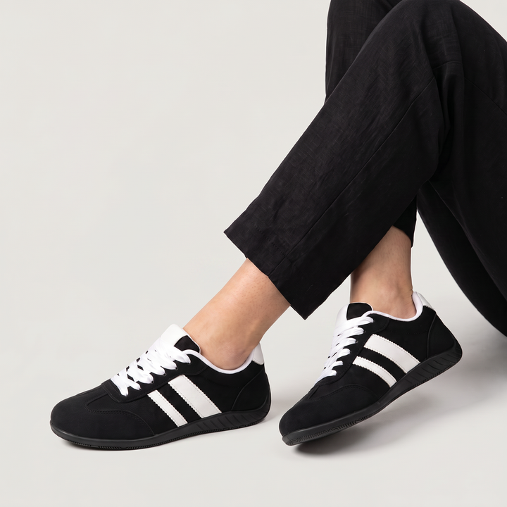 Women's Lightweight Lace-Up Casual Leather Trainers