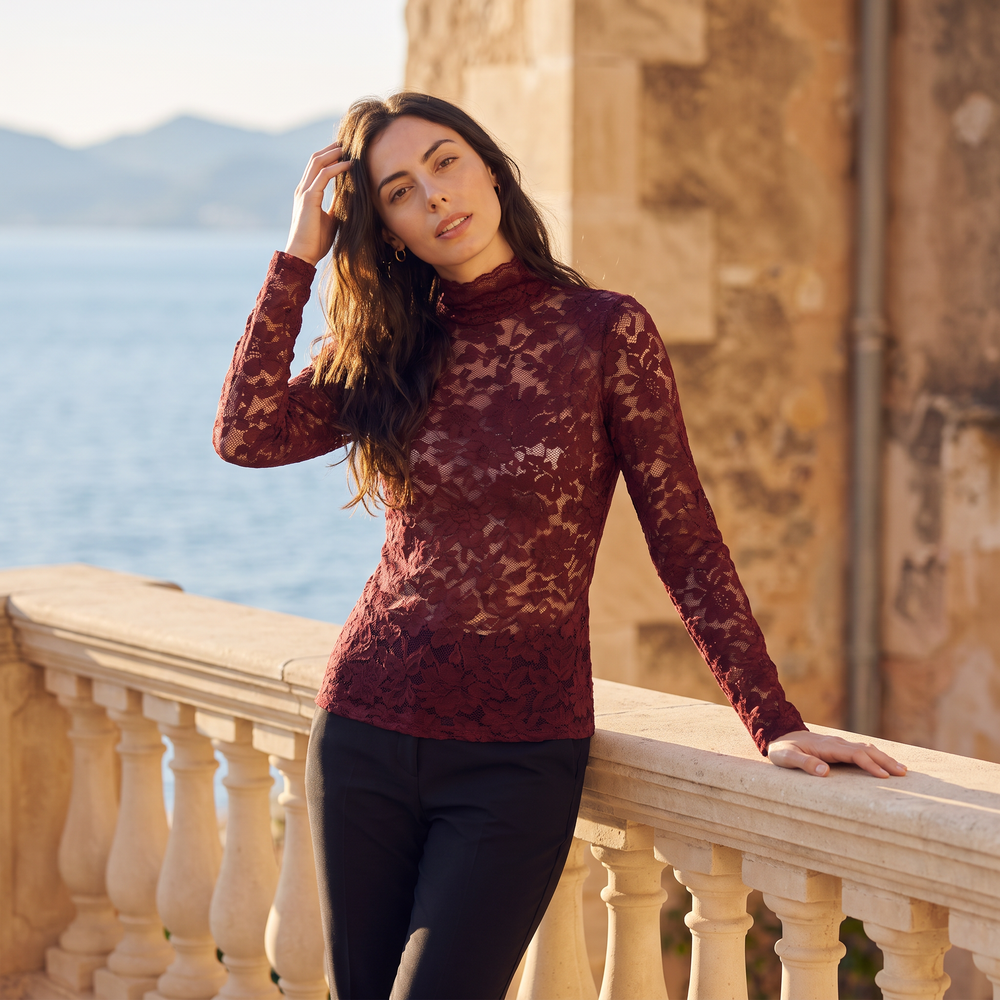 Women's Elegant Lace High-Neck Blouse