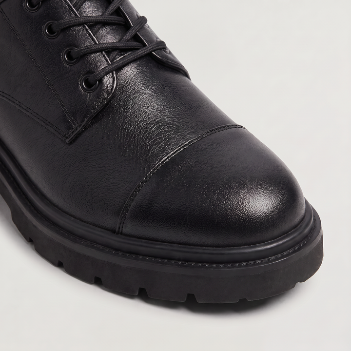 Men's Classic Leather Chunky Lug Sole Derby Shoes