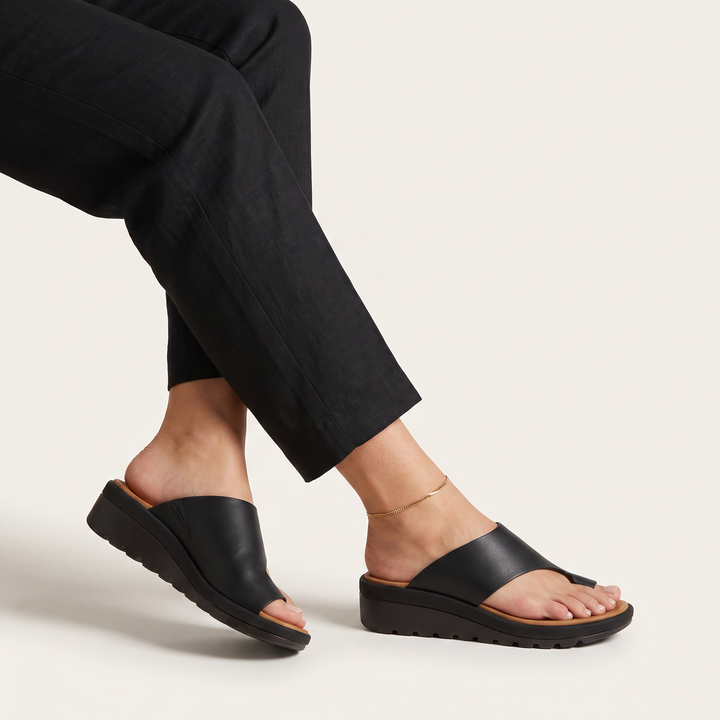 Women's Stylish Leather Toe-Loop Platform Sandals
