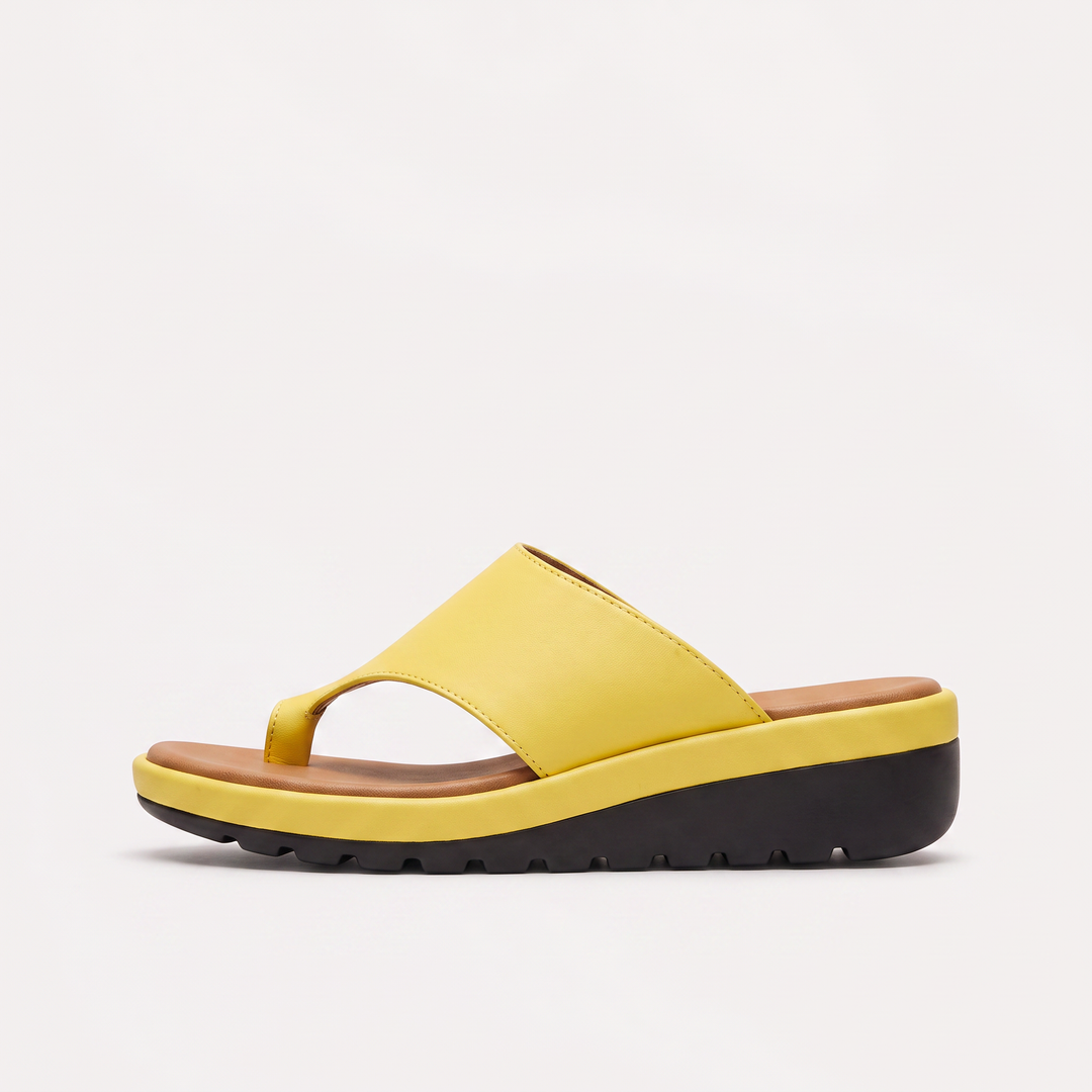 Women's Stylish Leather Toe-Loop Platform Sandals