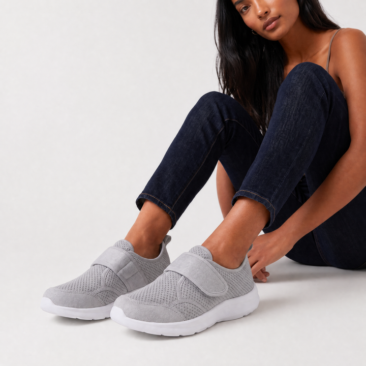 Women's Casual Extra-Wide Strap Walking Shoes