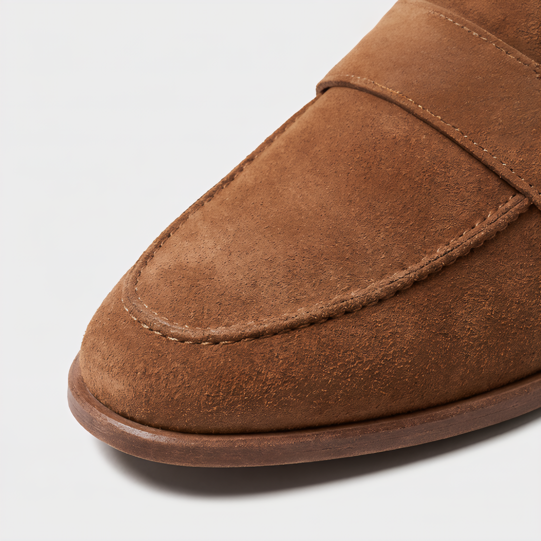 Women's Classic Leather Pointed-Toe Penny Loafers
