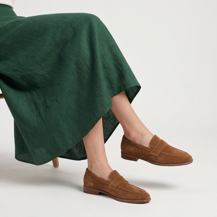 Women's Classic Leather Pointed-Toe Penny Loafers