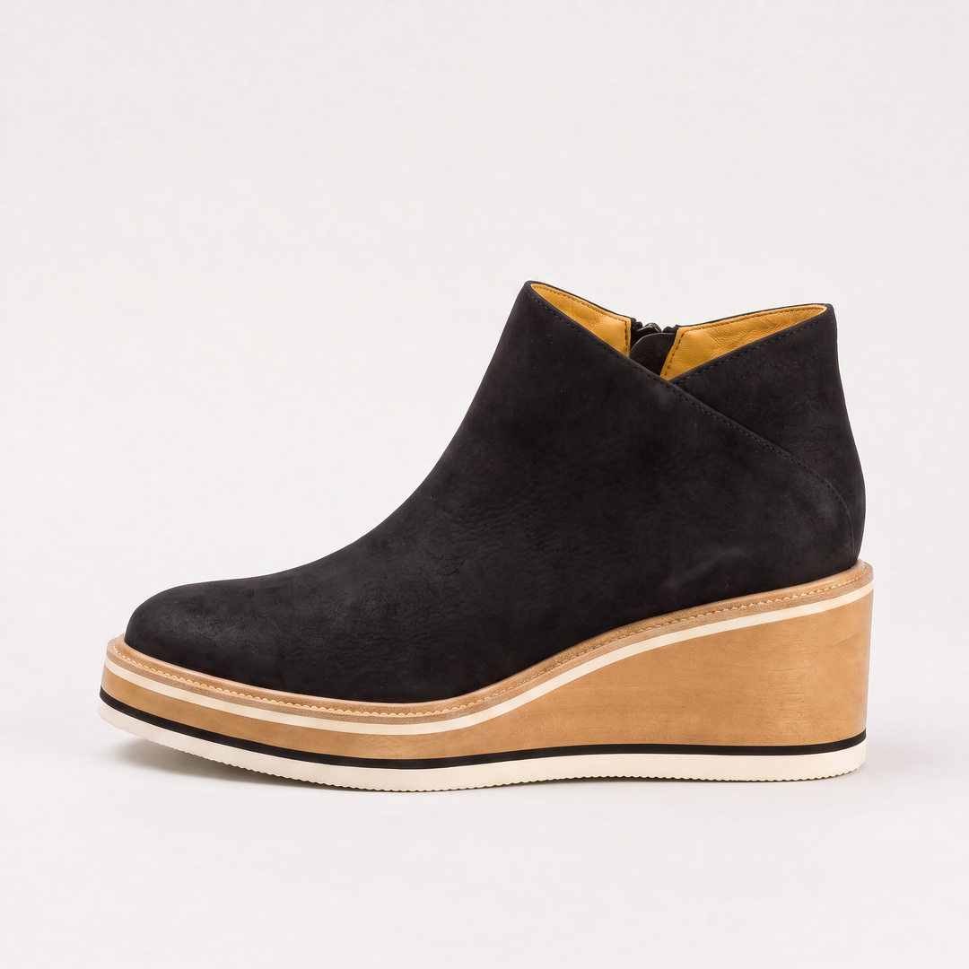 Women's Casual Waterproof Leather Side-Zip Ankle Boots