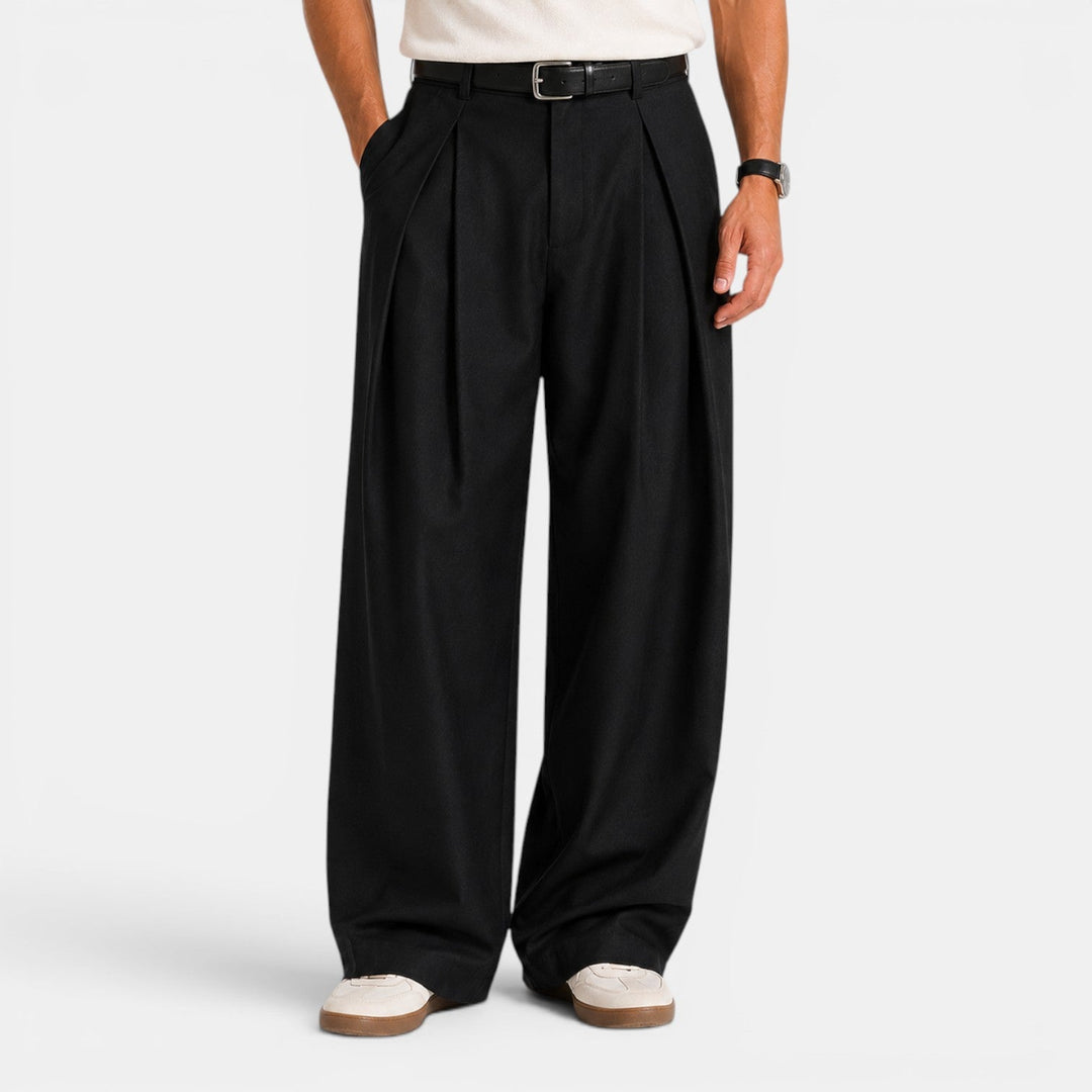 Men's Relaxed Tailored Wide Leg Pleated Trousers
