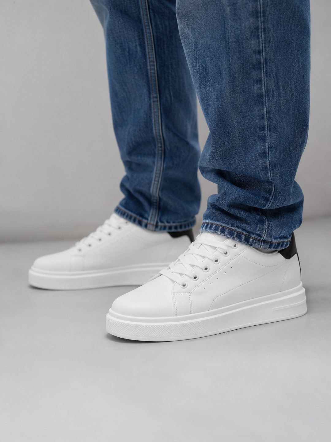 Men's Casual Leather Low Top Lace-Up Trainers