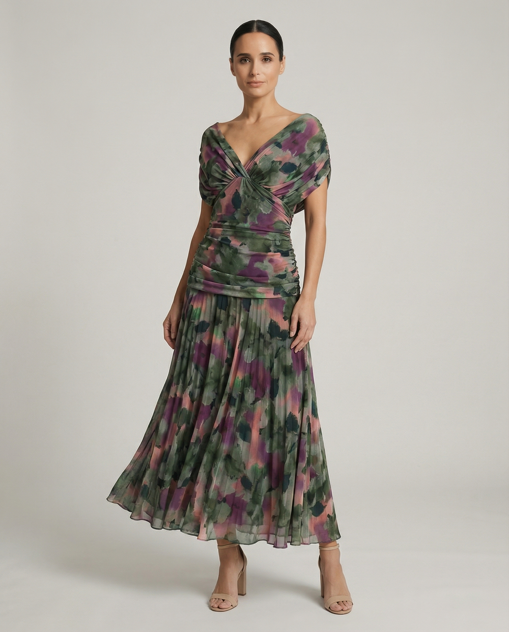Women's Elegant Pleated Gradient Maxi Dress