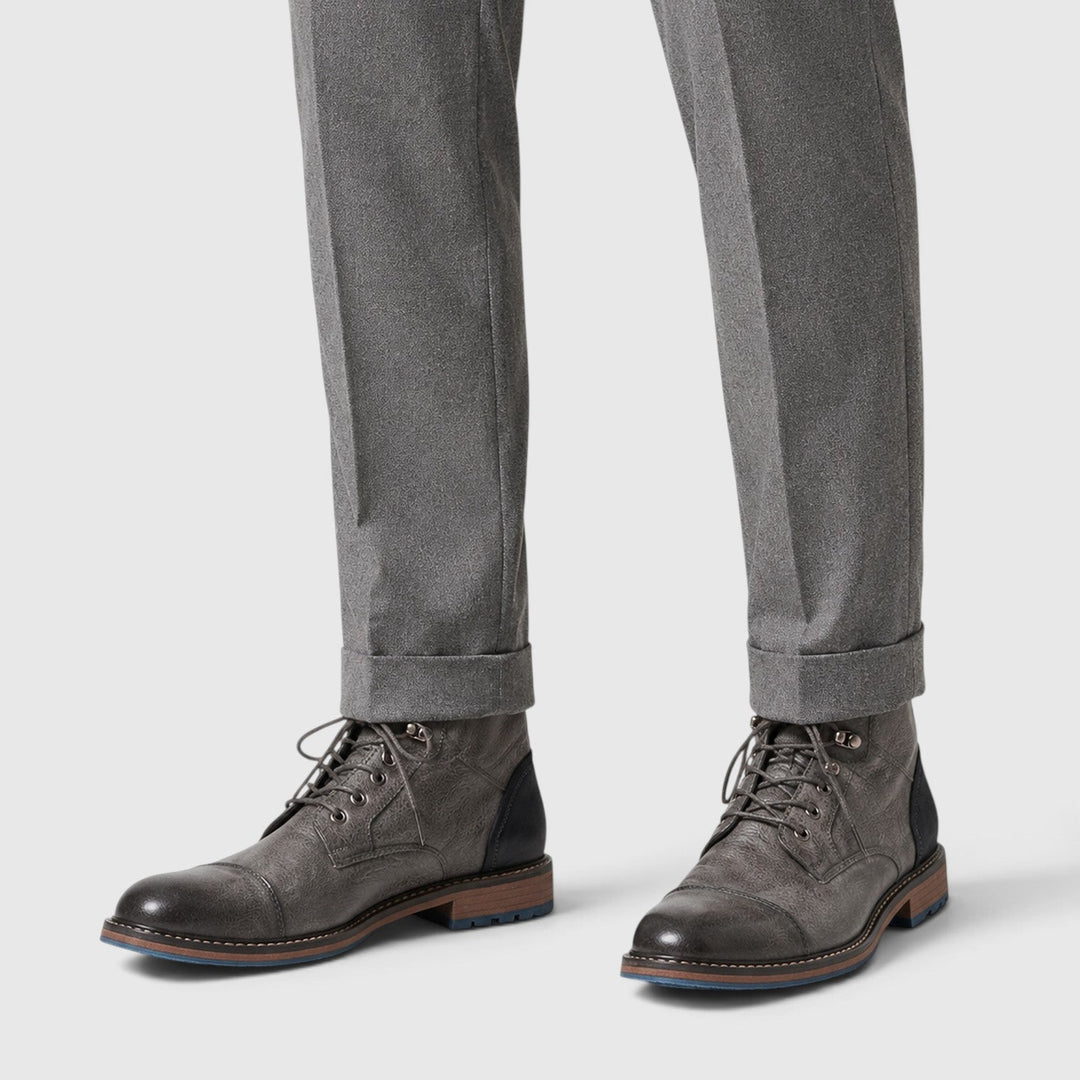 Men's Classic Leather Lace-Up Walking Boots