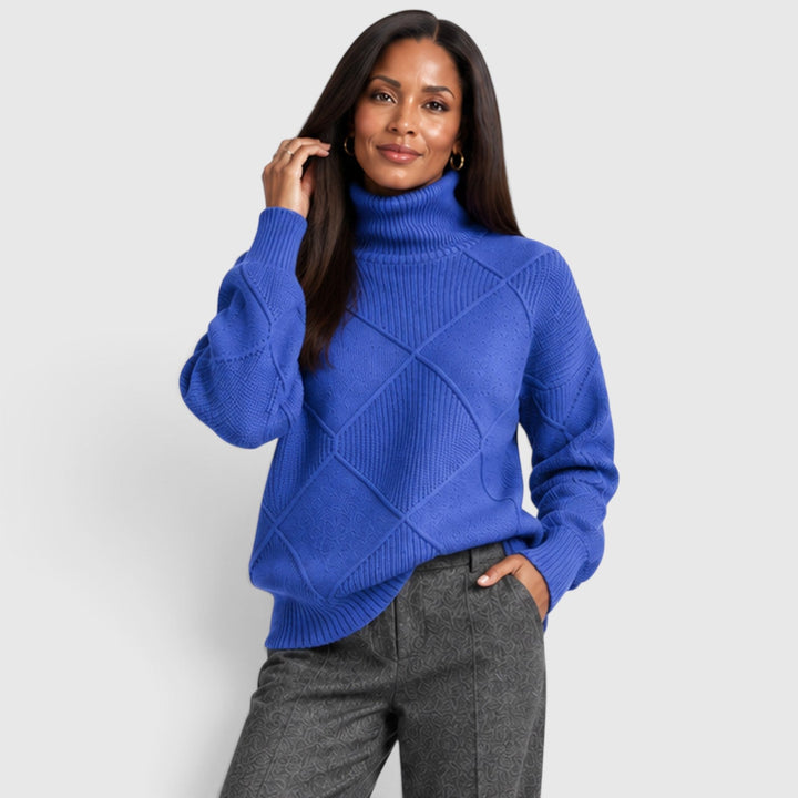 Women's Relaxed Knit Turtleneck Jumper with Diamond Texture