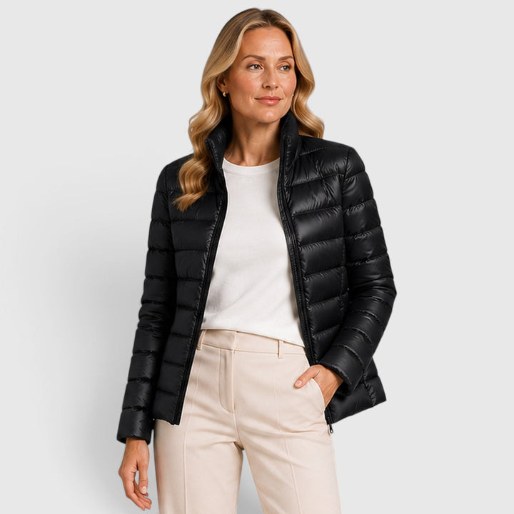 Women's Lightweight Quilted Slim Fit Puffer Jacket with Zip-Up