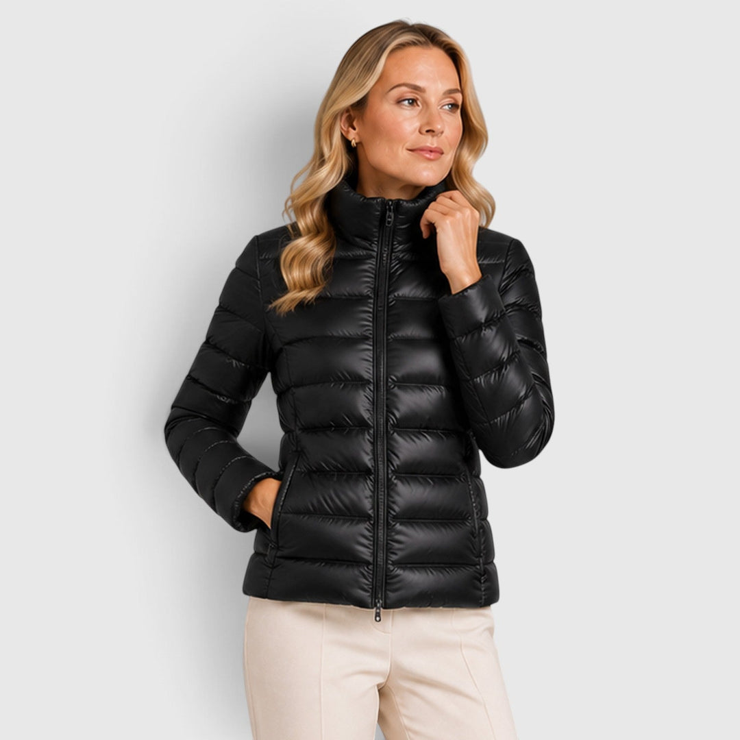 Women's Lightweight Quilted Slim Fit Puffer Jacket with Zip-Up