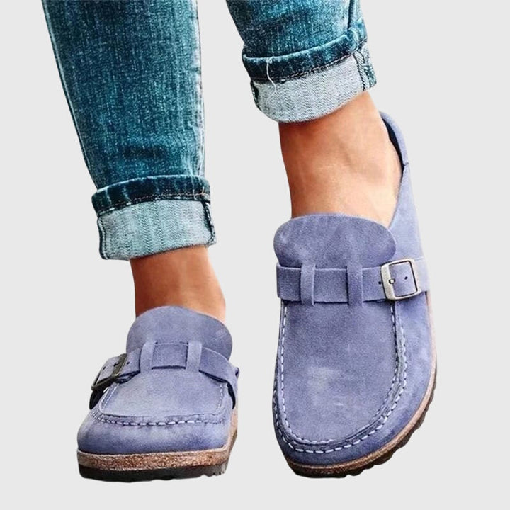 Women's Comfortable Supportive Leather Clogs