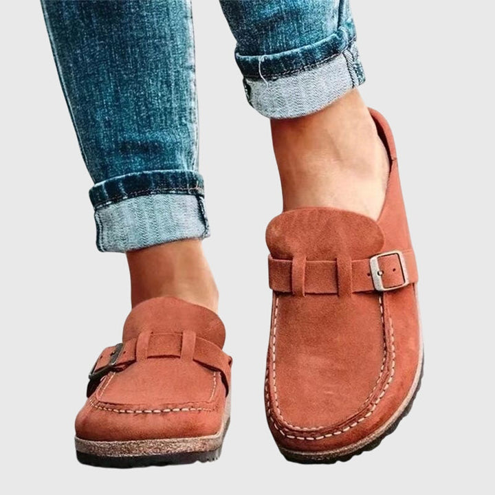 Women's Comfortable Supportive Leather Clogs