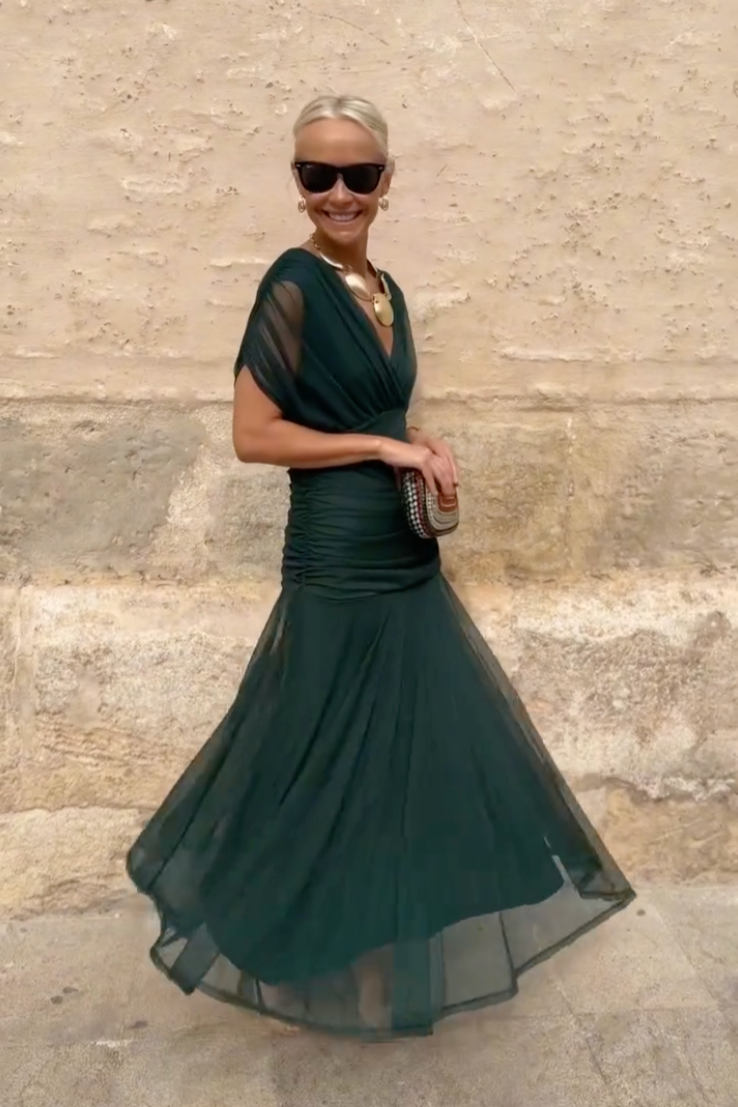 Women's Elegant Pleated Gradient Maxi Dress